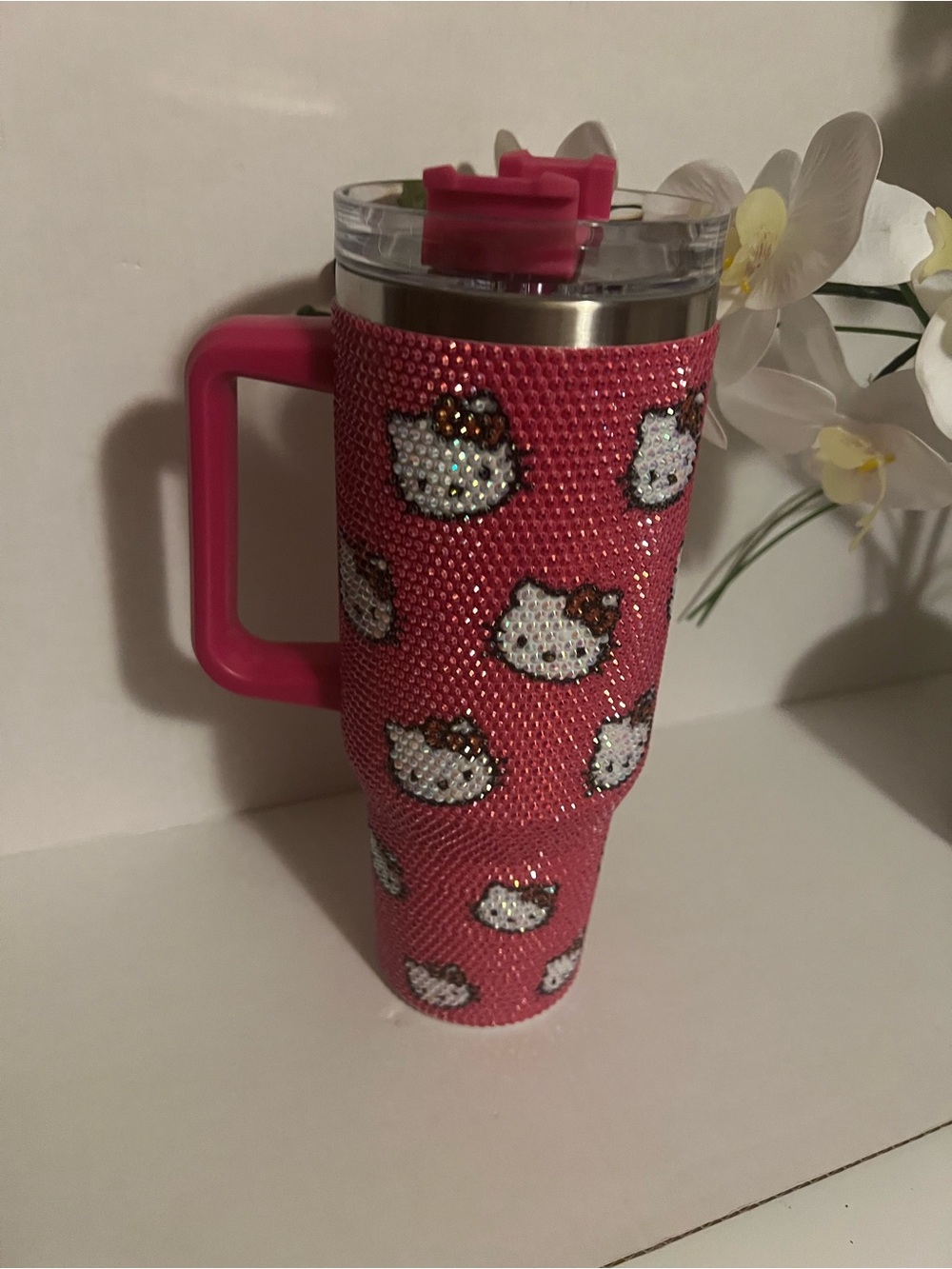Hello Kitty Rhinestone Tumbler - Picture 2 of 4